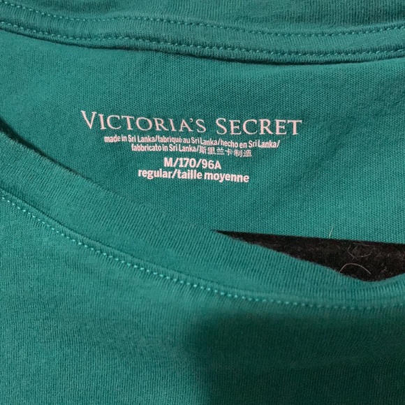 Victoria’s Secret 100% cotton green with pink writing t-shirt - Picture 4 of 7